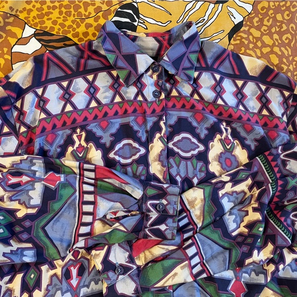 Medium Vintage Lemon Grass long-sleeve button-up shirt. - Picture 3 of 9